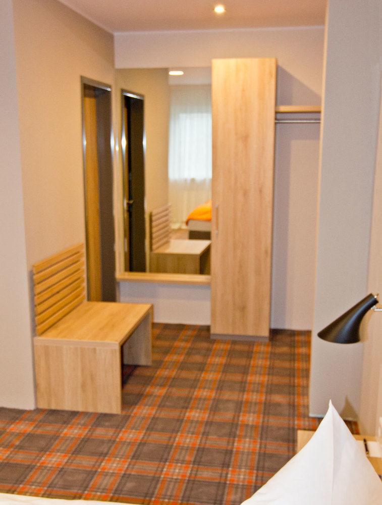 Hotel Alpha Нюрнберг Екстериор снимка