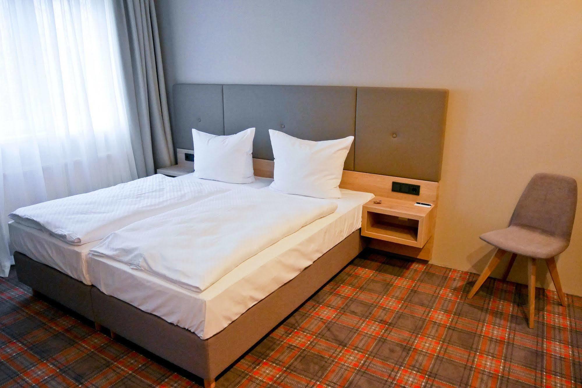 Hotel Alpha Нюрнберг Екстериор снимка