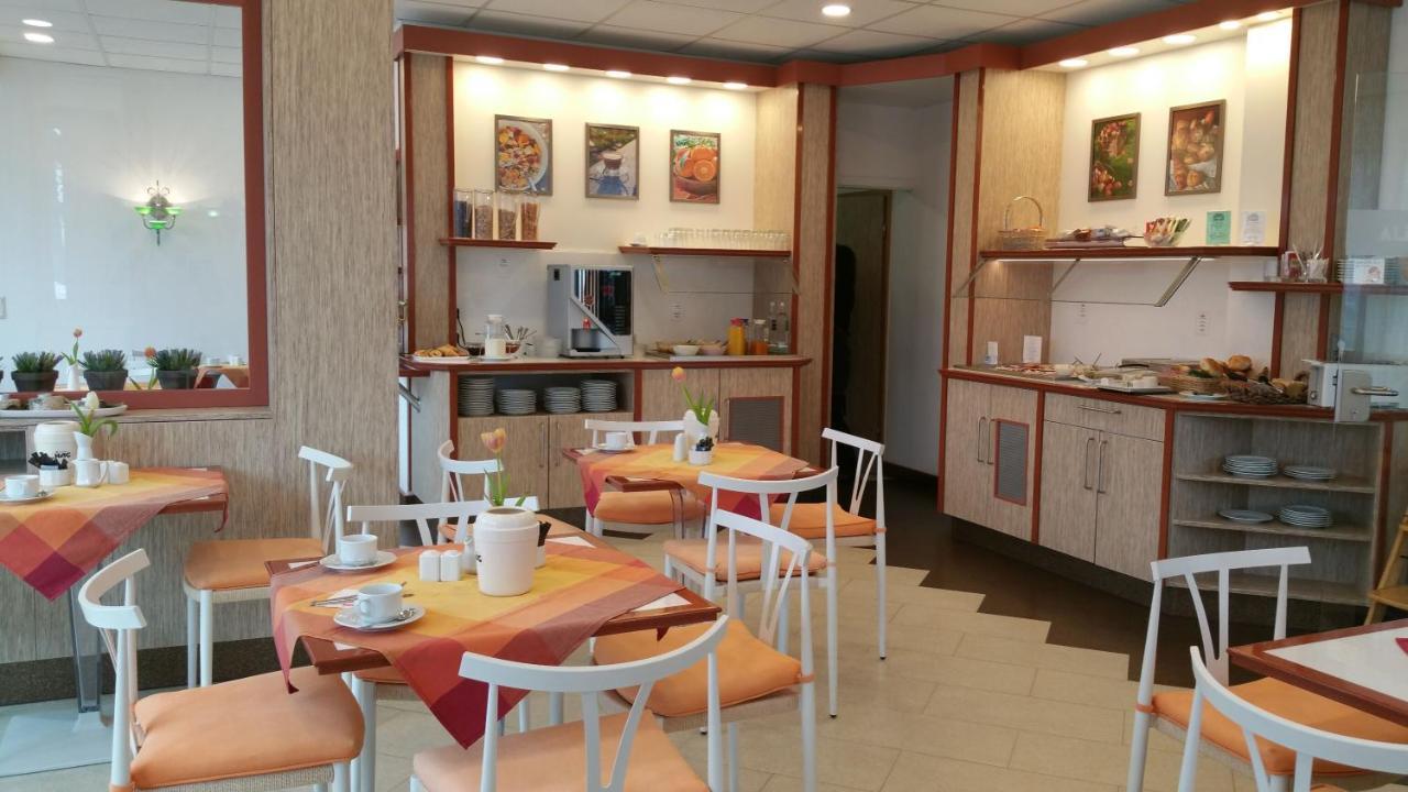 Hotel Alpha Нюрнберг Екстериор снимка